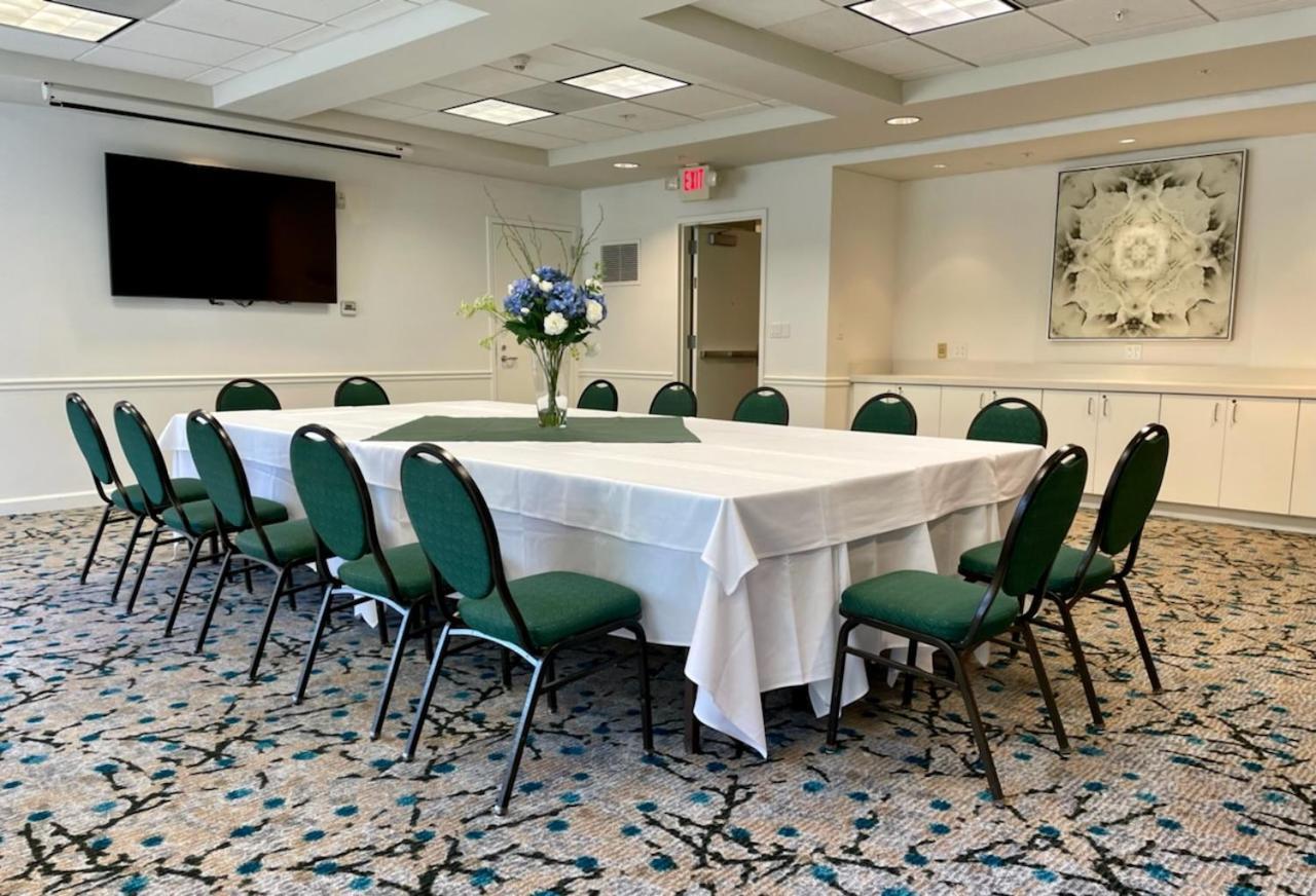 Hilton Garden Inn Calabasas Zewnętrze zdjęcie